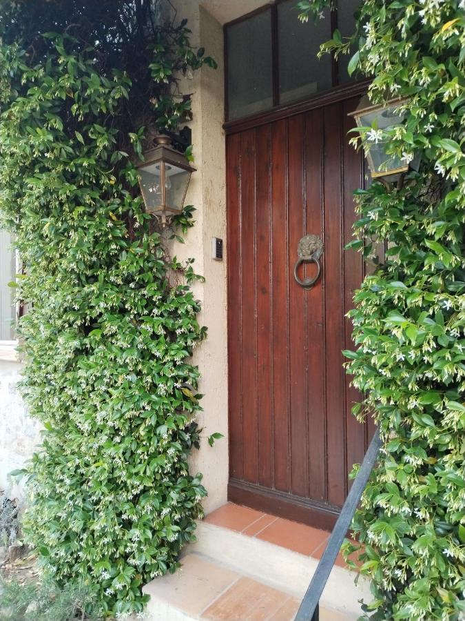 Appartement A La Dans Un Mas Provencal Cannes